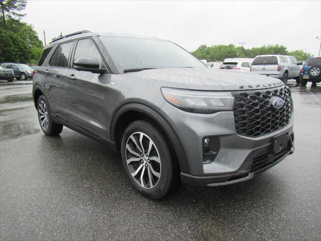 used 2025 Ford Explorer car, priced at $43,490