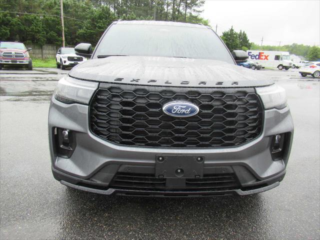 used 2025 Ford Explorer car, priced at $43,490