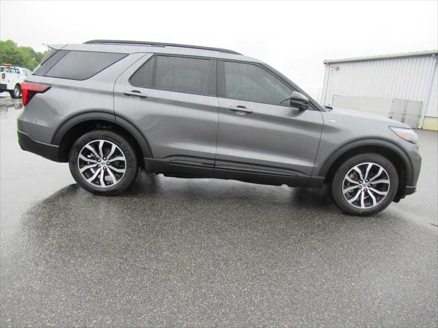 used 2025 Ford Explorer car, priced at $43,490