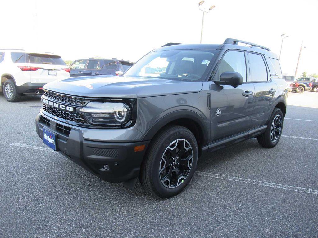new 2025 Ford Bronco Sport car, priced at $41,675