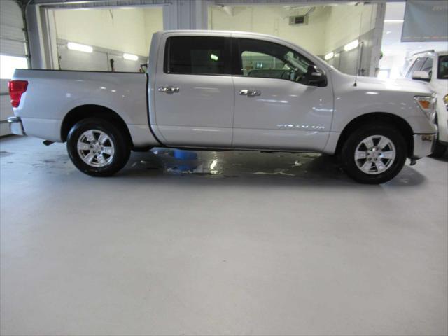 used 2018 Nissan Titan car