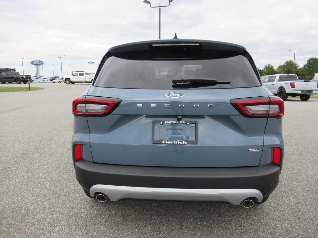new 2026 Ford Escape PHEV car, priced at $40,920