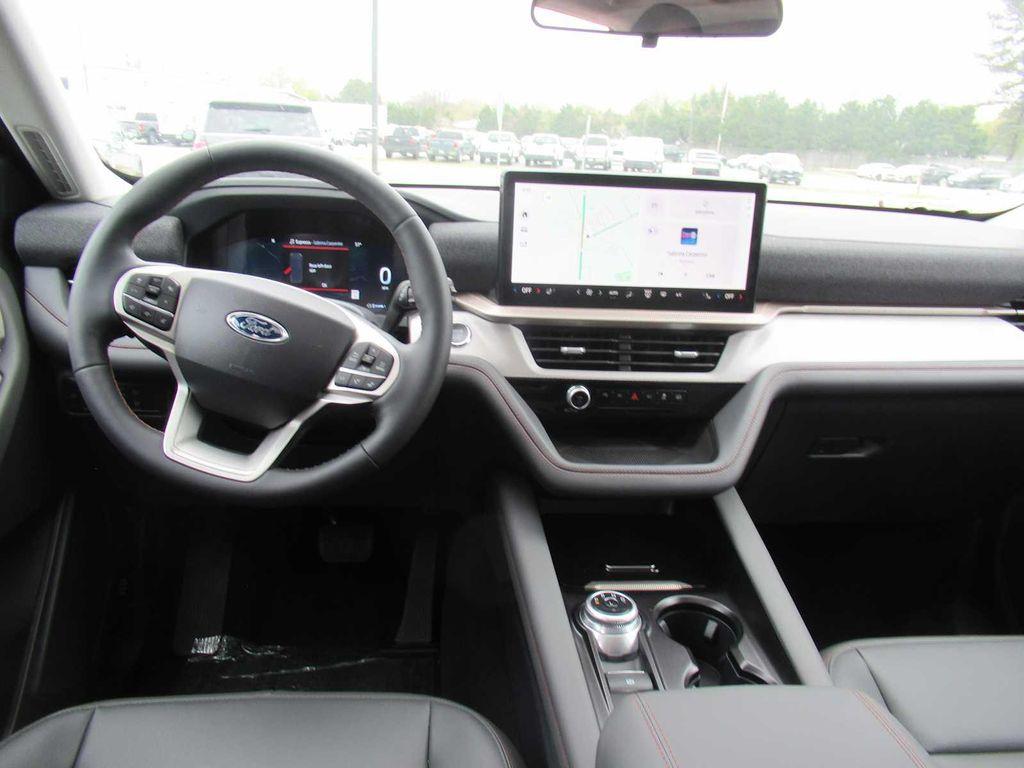 new 2025 Ford Explorer car, priced at $48,990