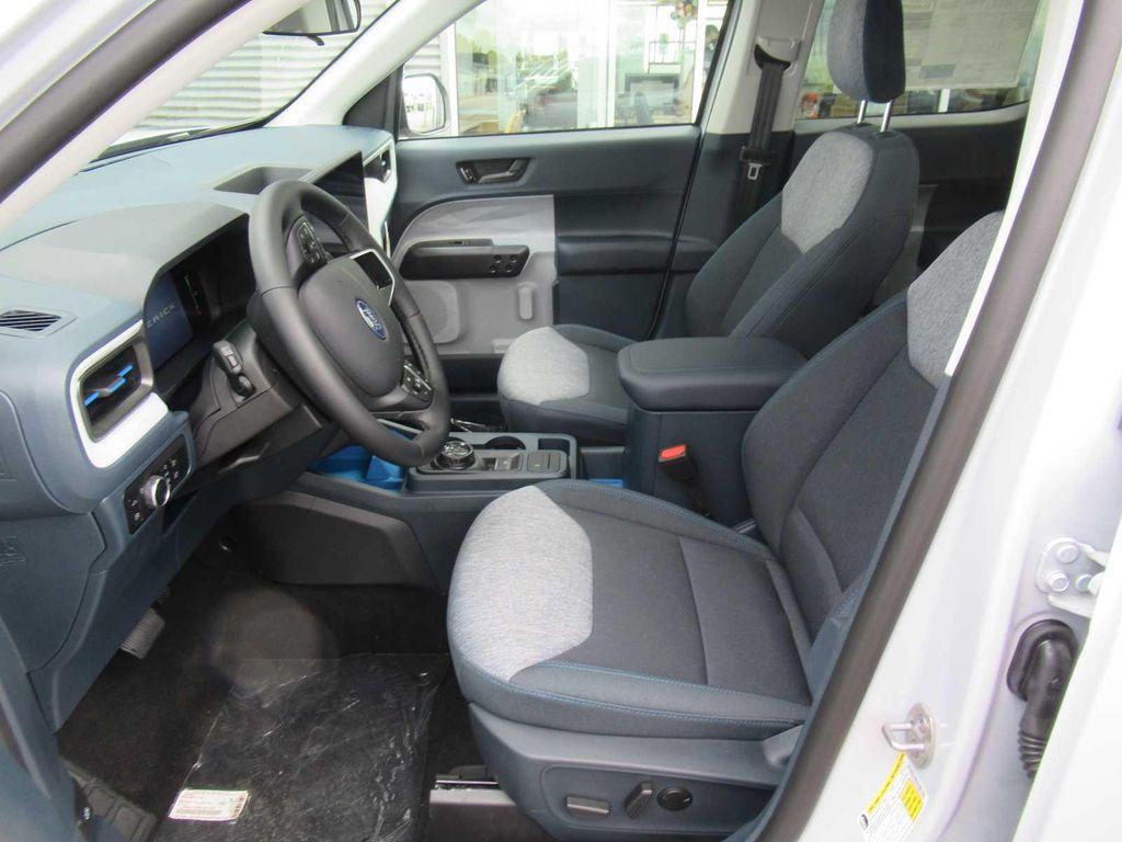 new 2025 Ford Maverick car, priced at $36,020