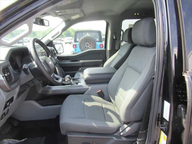 new 2025 Ford F-150 Lightning car, priced at $60,662