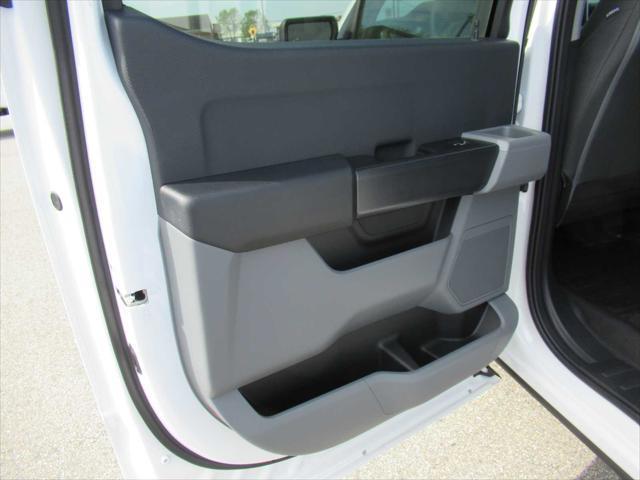 new 2025 Ford F-150 car, priced at $46,301