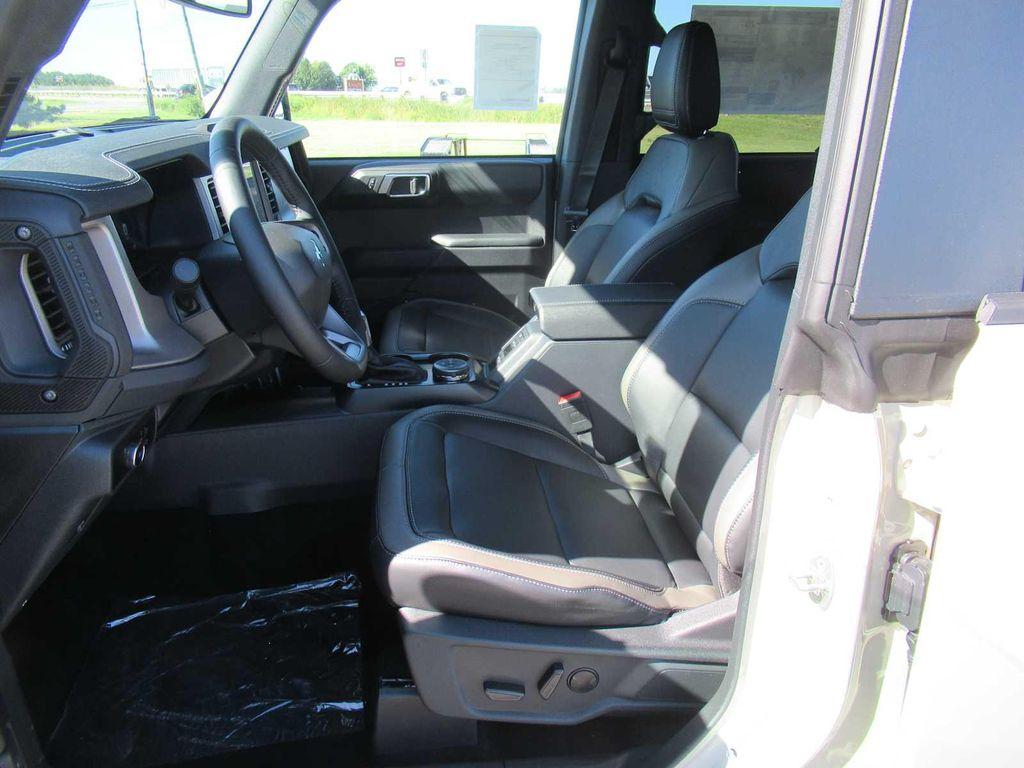 new 2025 Ford Bronco car, priced at $52,475