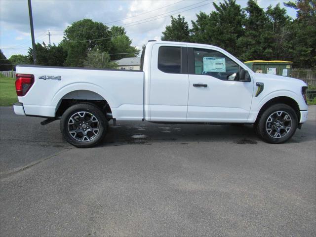 new 2025 Ford F-150 car, priced at $45,813