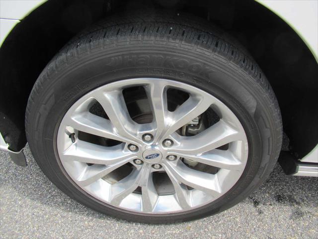 used 2019 Ford Expedition car, priced at $28,990