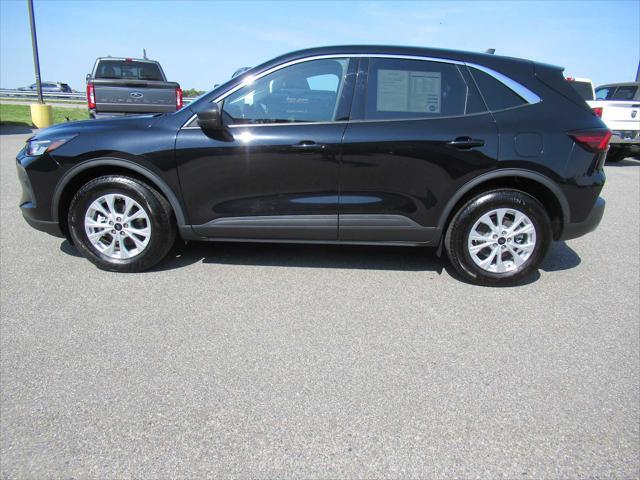 used 2023 Ford Escape car, priced at $25,490