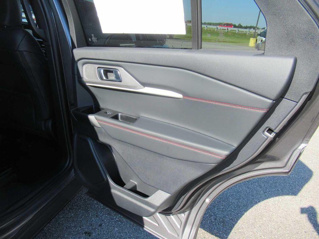 new 2025 Ford Explorer car, priced at $51,760