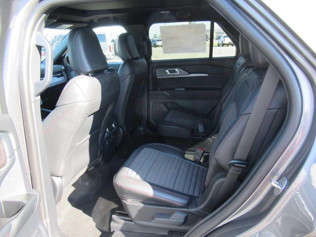 new 2025 Ford Explorer car, priced at $51,760
