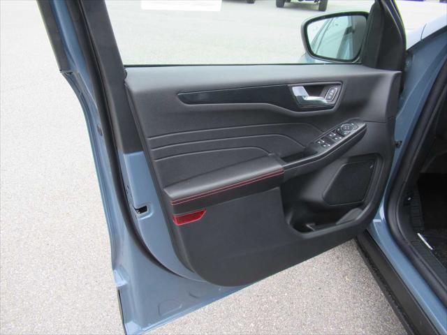 new 2025 Ford Escape car, priced at $32,298