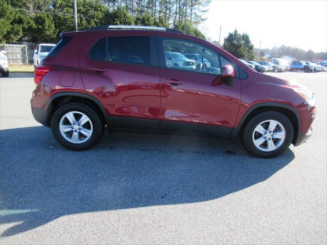 used 2021 Chevrolet Trax car, priced at $15,490