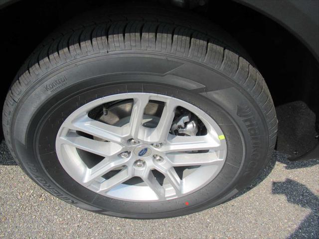 new 2025 Ford Explorer car, priced at $43,490