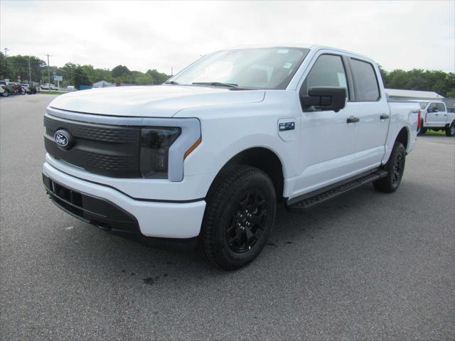 new 2025 Ford F-150 Lightning car, priced at $60,662