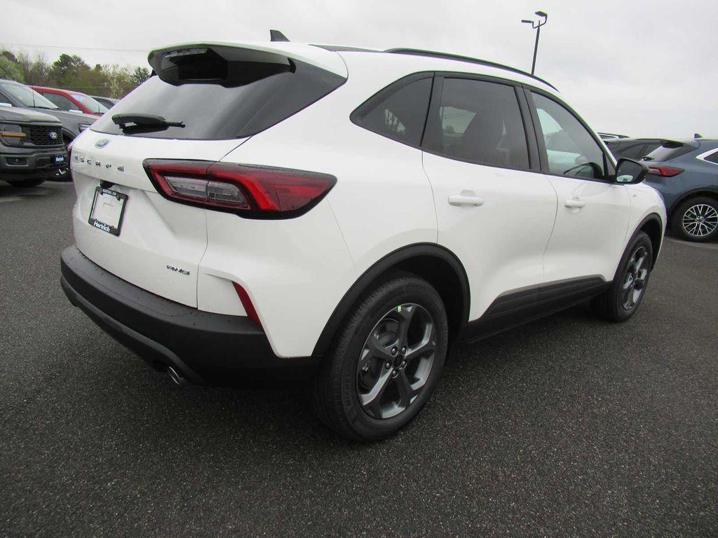 new 2025 Ford Escape car, priced at $33,990