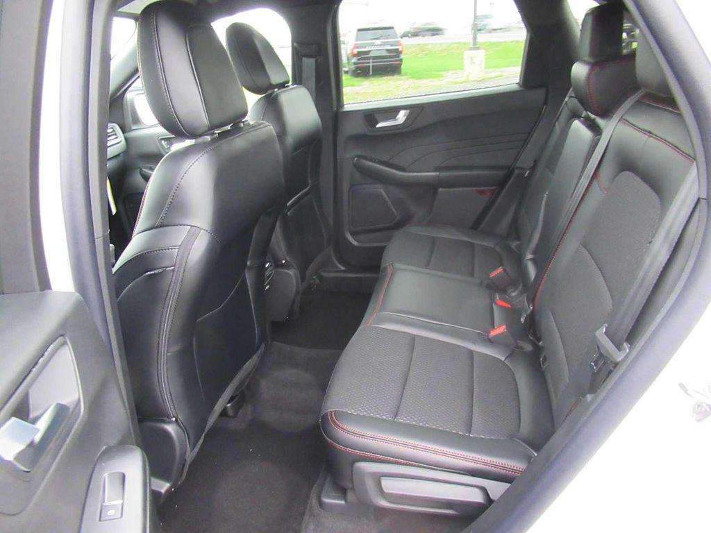 new 2025 Ford Escape car, priced at $33,990