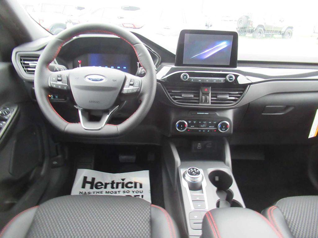 new 2025 Ford Escape car, priced at $33,990