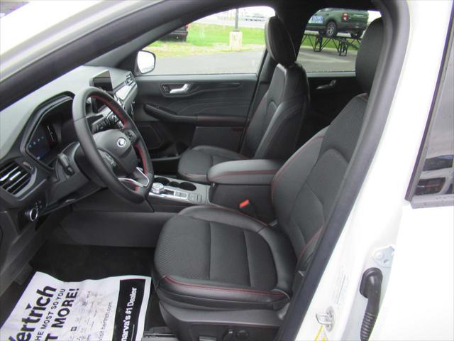 new 2025 Ford Escape car, priced at $32,827