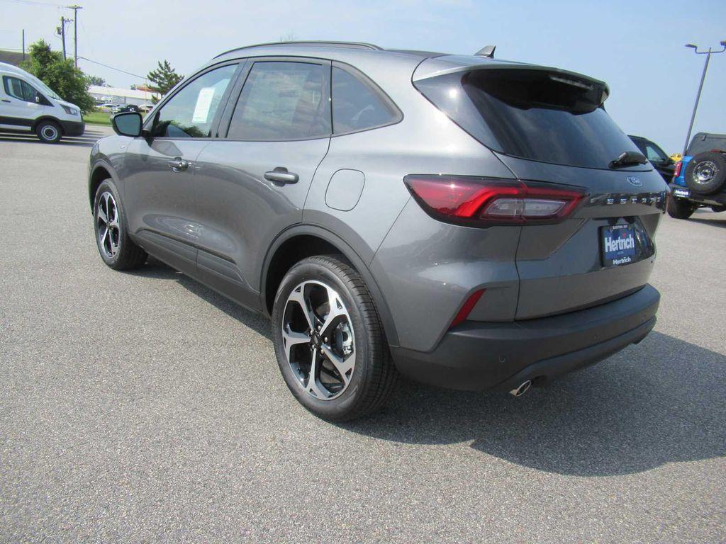 new 2025 Ford Escape car, priced at $37,490