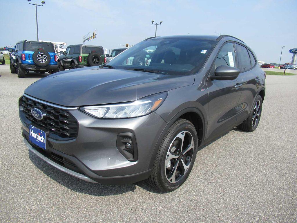 new 2025 Ford Escape car, priced at $37,490