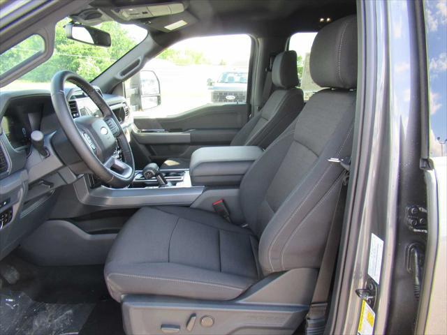 new 2025 Ford F-150 car, priced at $57,373