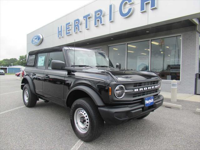 new 2025 Ford Bronco car, priced at $41,385