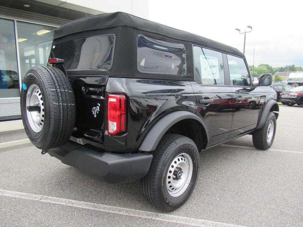 new 2025 Ford Bronco car, priced at $41,990
