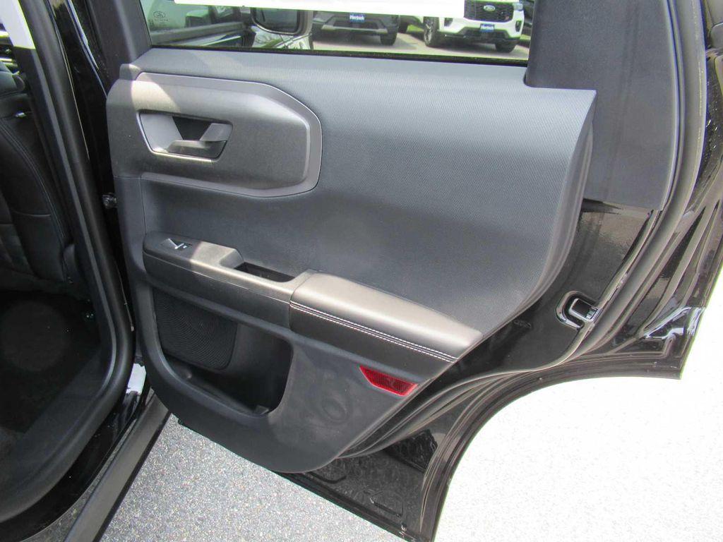 new 2025 Ford Bronco Sport car, priced at $35,990