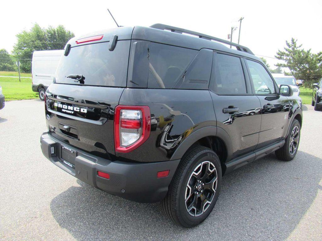 new 2025 Ford Bronco Sport car, priced at $35,990
