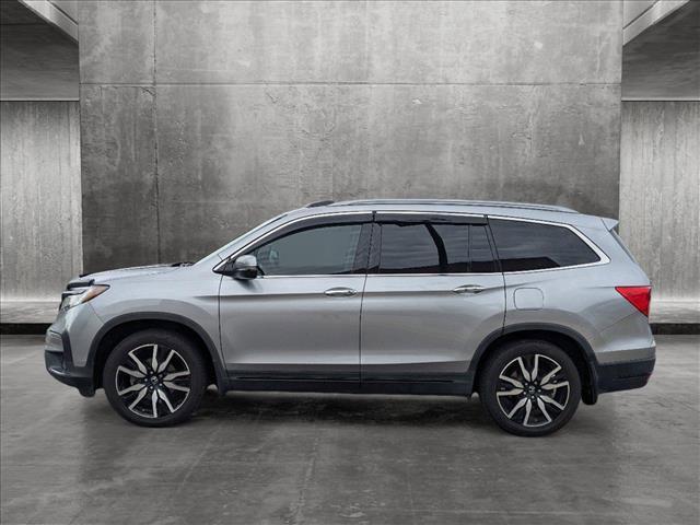 used 2020 Honda Pilot car, priced at $25,990