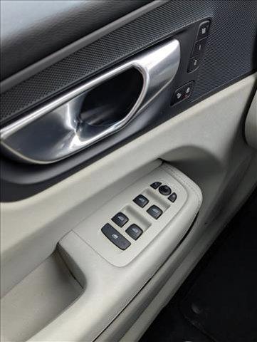 used 2024 Volvo XC60 car, priced at $30,865