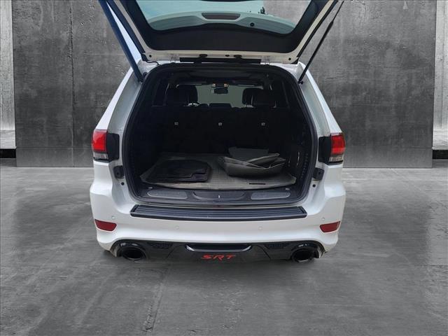 used 2015 Jeep Grand Cherokee car, priced at $31,949