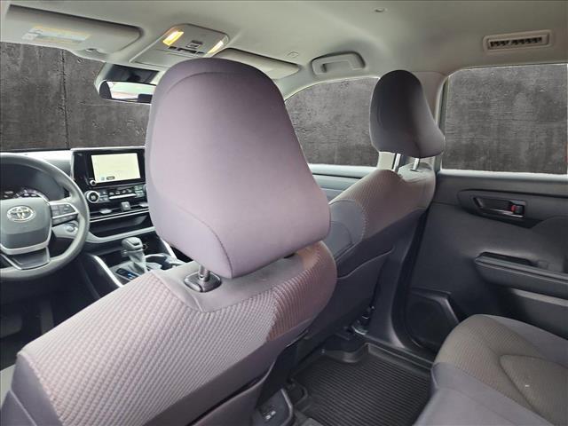 used 2023 Toyota Highlander car, priced at $32,874