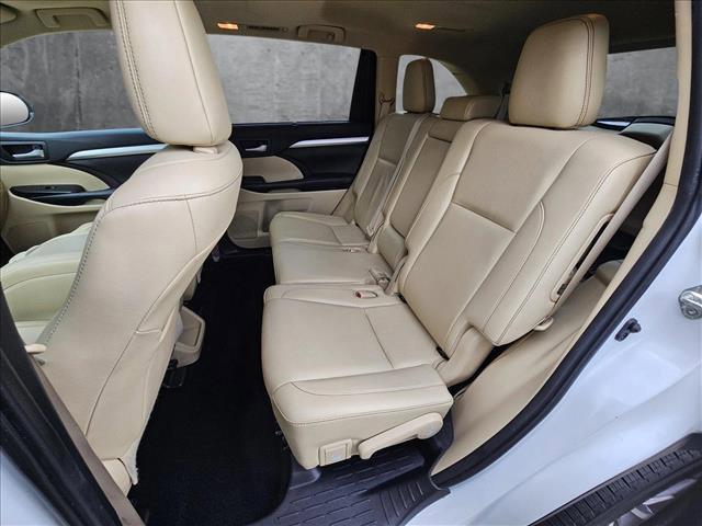 used 2019 Toyota Highlander car, priced at $29,053