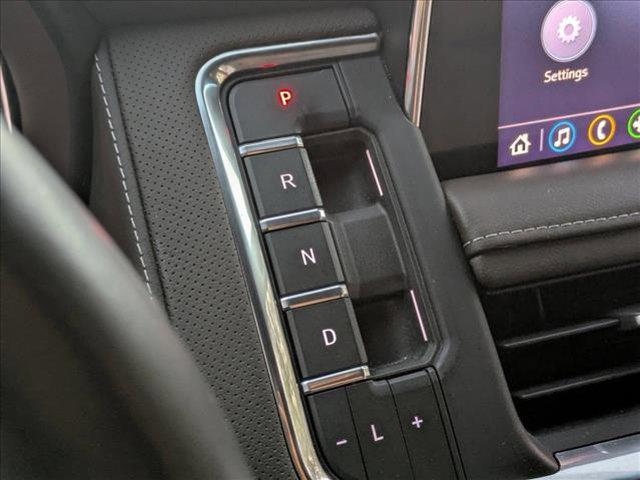used 2021 GMC Yukon car, priced at $44,095
