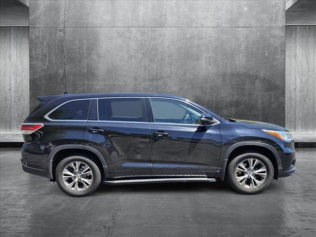 used 2015 Toyota Highlander car, priced at $15,603