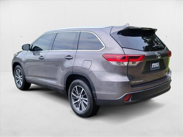 used 2019 Toyota Highlander car, priced at $19,684