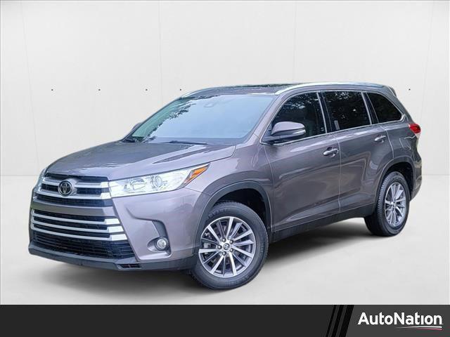 used 2019 Toyota Highlander car, priced at $18,237