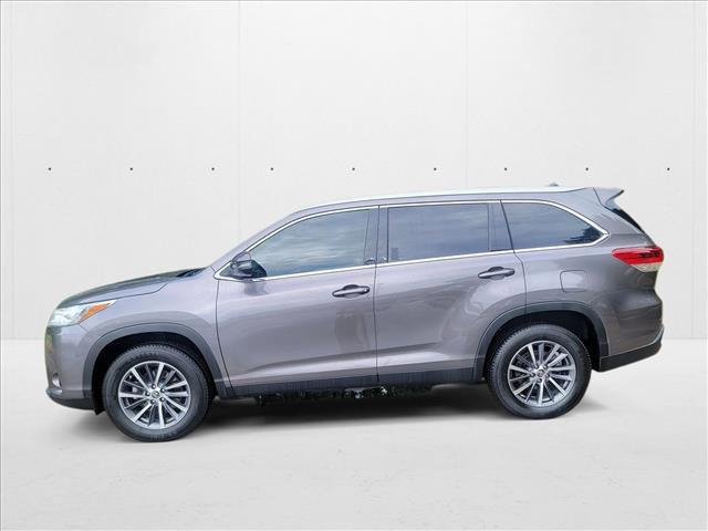 used 2019 Toyota Highlander car, priced at $19,684