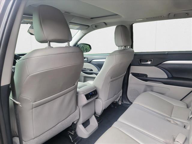 used 2019 Toyota Highlander car, priced at $19,684
