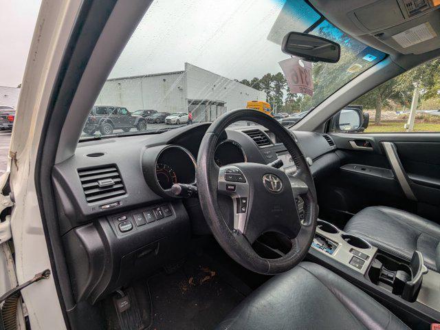 used 2011 Toyota Highlander car, priced at $11,117