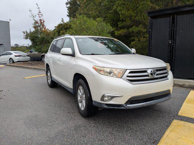 used 2011 Toyota Highlander car, priced at $11,117