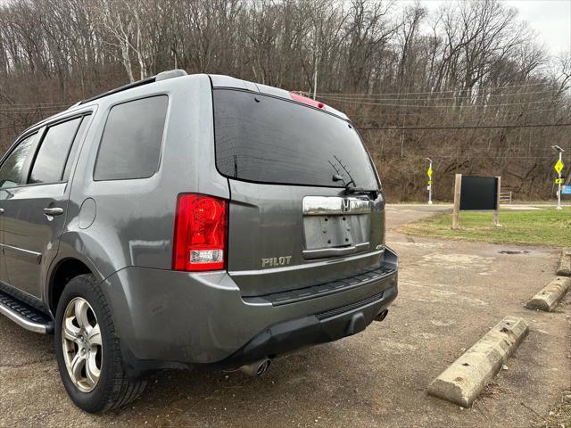 used 2013 Honda Pilot car, priced at $9,999