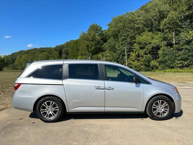 used 2012 Honda Odyssey car, priced at $9,999