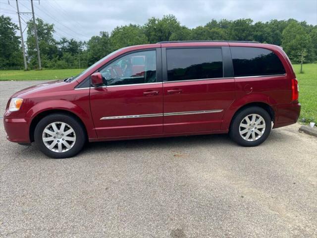 used 2013 Chrysler Town & Country car, priced at $7,599