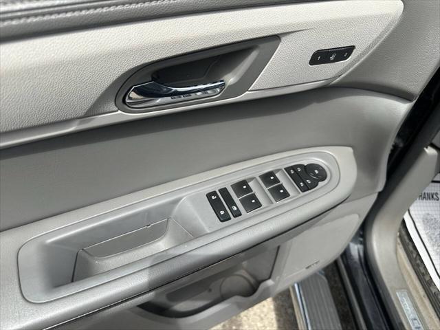used 2015 Chevrolet Traverse car, priced at $7,999