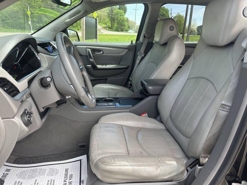 used 2015 Chevrolet Traverse car, priced at $7,499