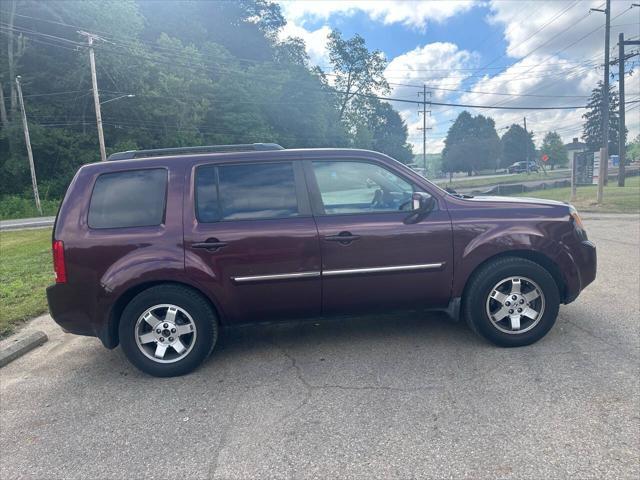 used 2009 Honda Pilot car, priced at $7,899